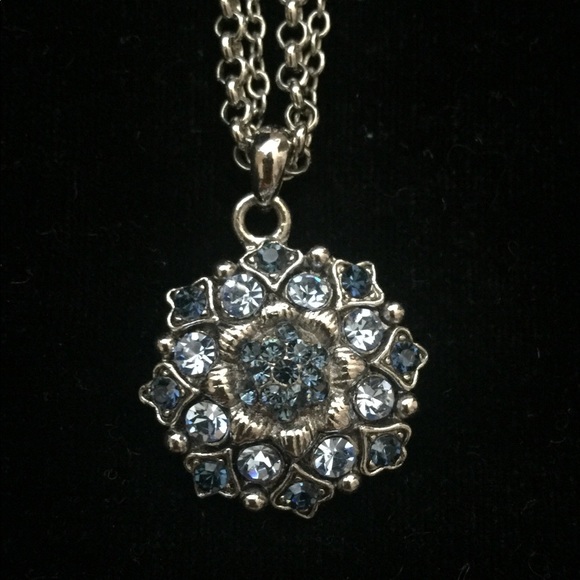 Necklace - Picture 1 of 1